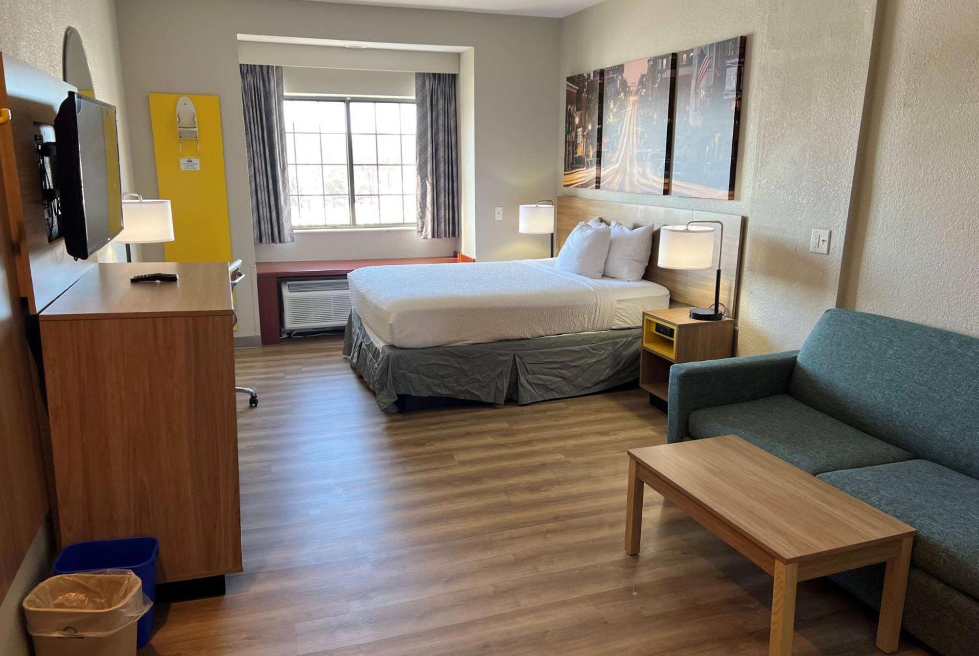 Days Inn By Wyndham Near Kansas Speedway Kansas City Luaran gambar